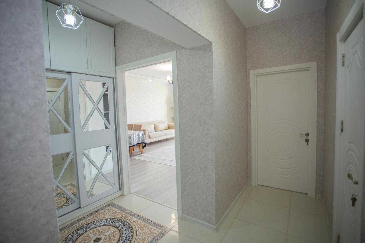 Appartamento Park Azure Luxury Baky Esterno foto